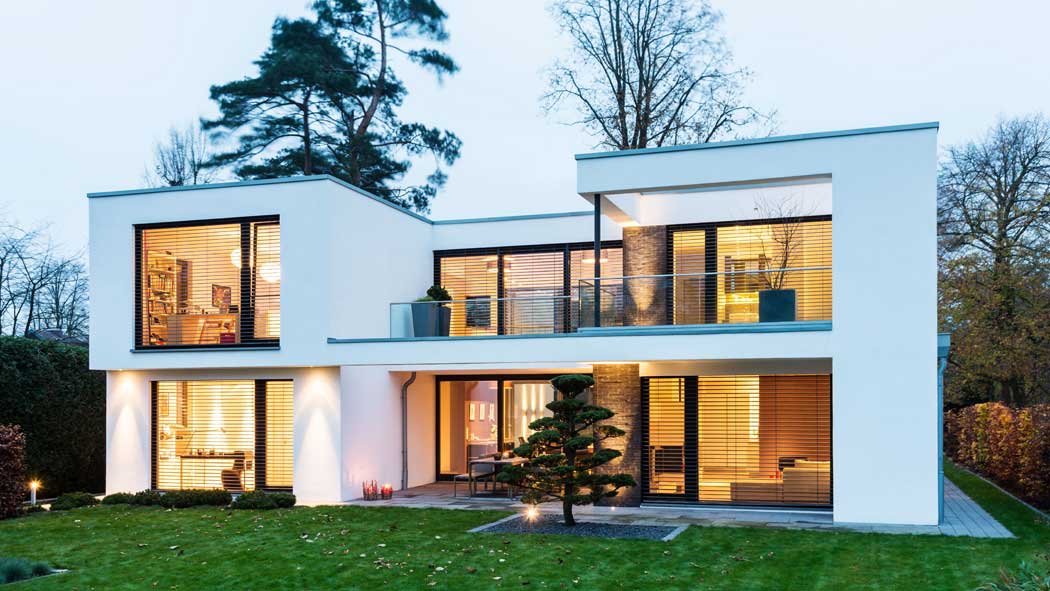 ROMA - freistehendes Haus mit Aufsatzraffstoren